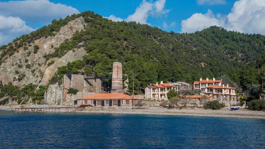 Kaminos Resort Límni Esterno foto
