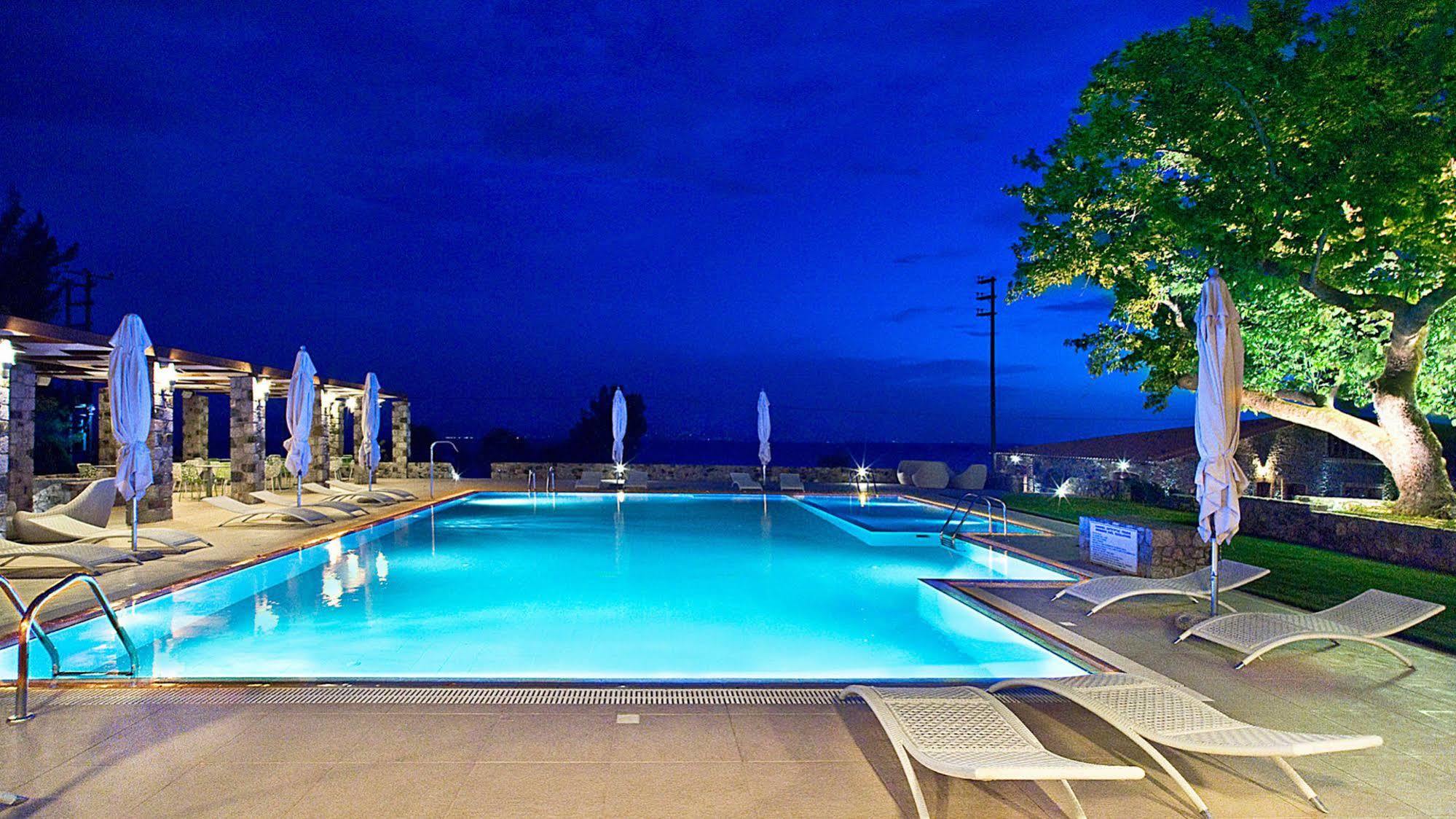 Kaminos Resort Límni Esterno foto